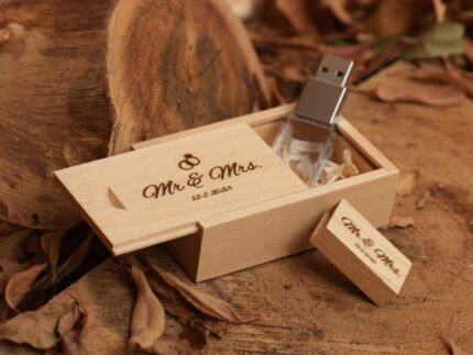 USB with Box, Engraved Wooden USB Gift for Couples, Wedding Anniversary Gift for Husband Photographers Accessories, Flash Drive Memory Stick